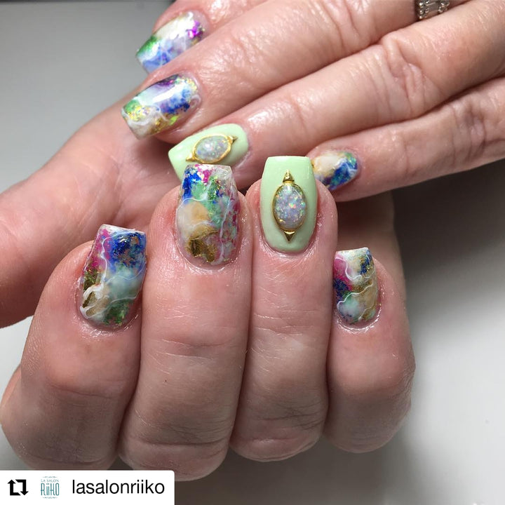 BI-06 Bleeding Ink Green